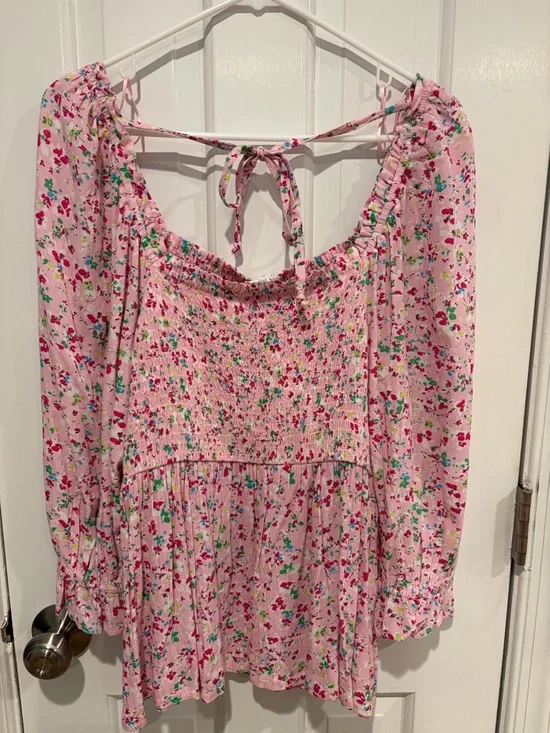 Crown & Ivy Pink Floral Smocked Off-Shoulder Tunic Top - Picture 2 of 4